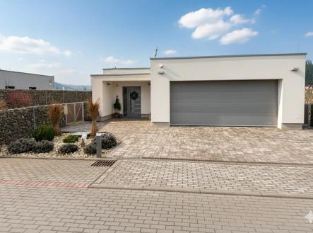 6ab8.jpg | Prodej - dům/vila, 209 m²