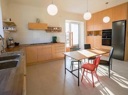 33df.jpg | Prodej - dům/vila, 300 m²