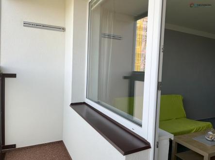 Pronájem bytu, 3+1, 100 m²