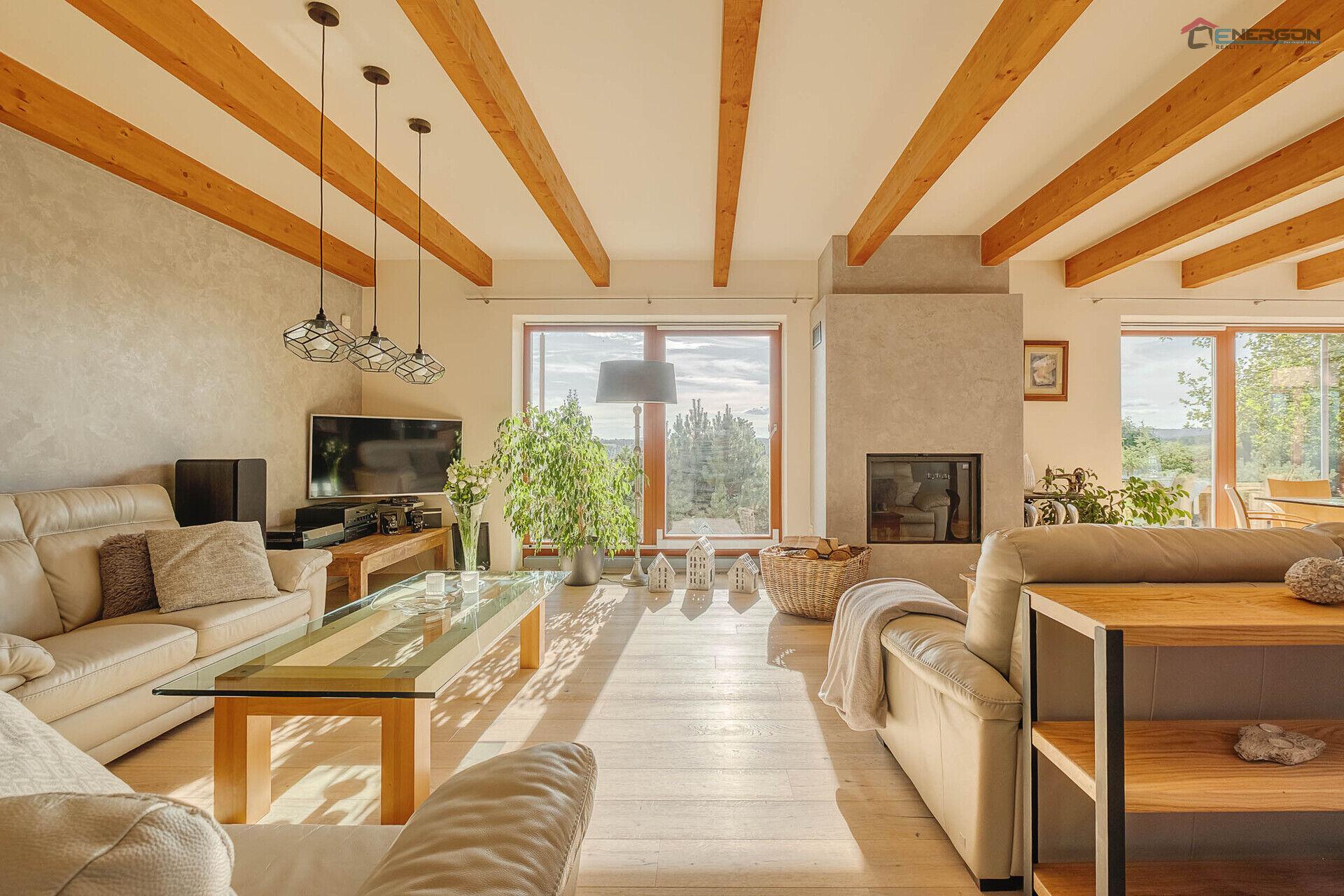 Rodinný dům 267 m2, pozemek 6957 m2, Malá Hraštice