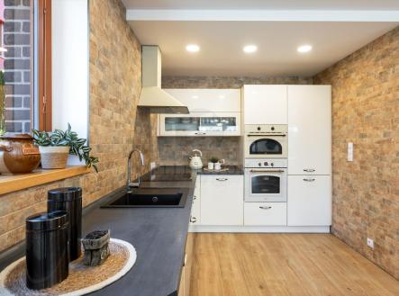 Zvoncová 19.jpg | Prodej - dům/vila, 163 m²