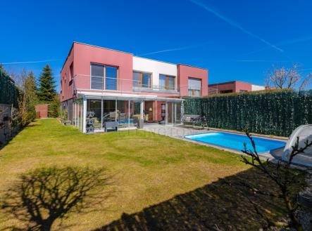 Zvoncová 24.jpg | Prodej - dům/vila, 163 m²
