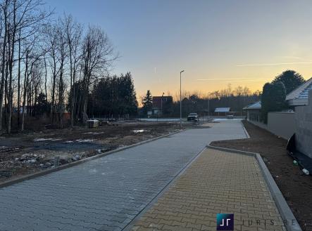 prodej-komercni-pozemky-8160m2-mukarov-zernovka-img-20241231-wa0009-1b50fb | Prodej - pozemek pro bydlení, 6 906 m²