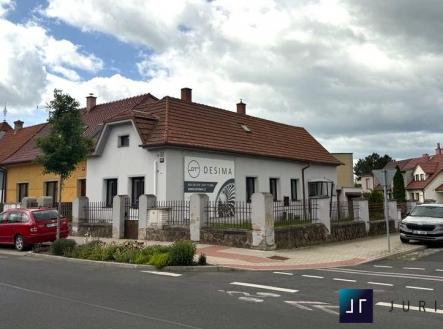 pohled na dům (4) | Prodej - dům/vila, 140 m²