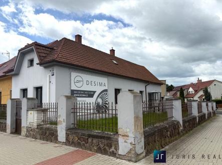 pohled na dům (3) | Prodej - dům/vila, 140 m²