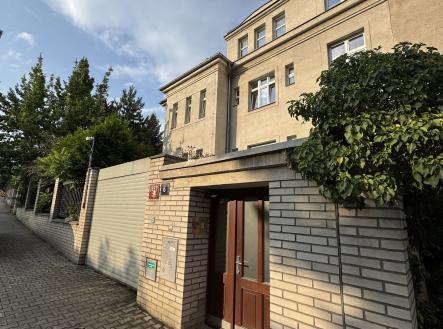 Pronájem bytu, 4+1, 115 m² obrázek