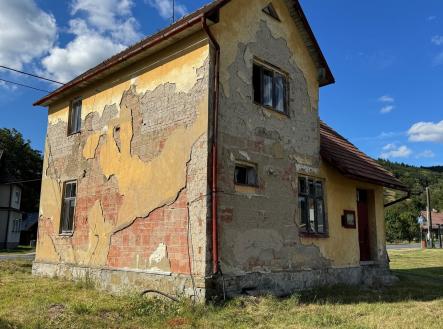 Pohled ze zahrady | Prodej - dům/vila, 111 m²