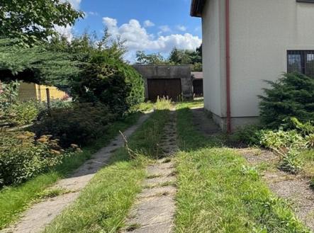 unnamed | Prodej - pozemek pro bydlení, 797 m²