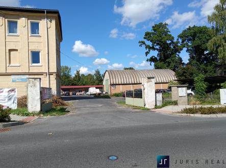 3 vjezd z ulice | Pronájem - komerční objekt, sklad, 130 m²