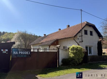 pohled na dům čelní 1 | Prodej - dům/vila, 115 m²