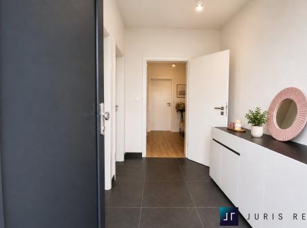 01 | Pronájem - dům/vila, 149 m²