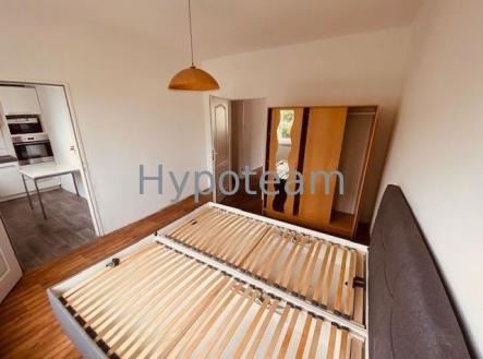 . | Pronájem bytu, 2+1, 54 m²