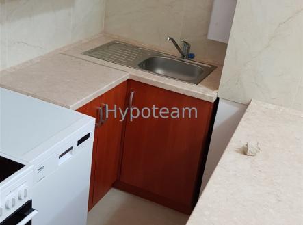 . | Pronájem bytu, 2+kk, 45 m²