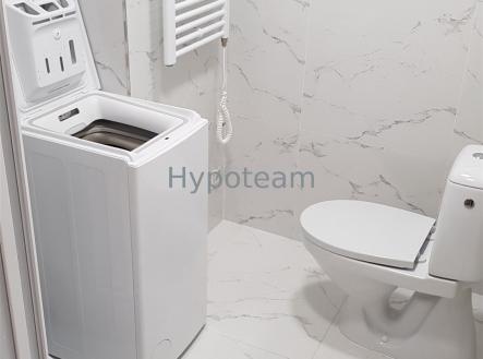 . | Pronájem bytu, 2+kk, 45 m²
