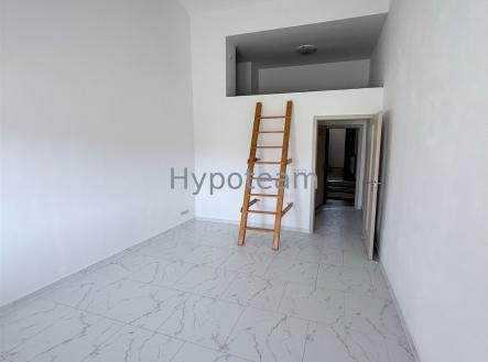 . | Pronájem bytu, 2+kk, 45 m²