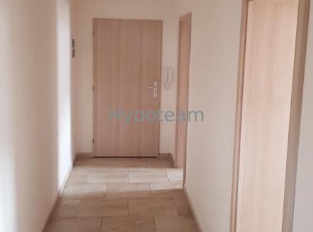 . | Pronájem bytu, 2+1, 63 m²