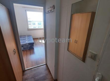 . | Pronájem bytu, garsoniéra, 20 m²