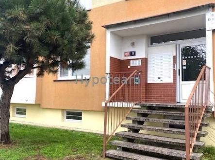 . | Pronájem bytu, 1+1, 34 m²