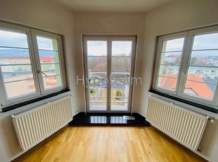 . | Pronájem bytu, 2+1, 70 m²