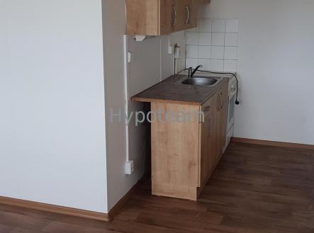 . | Pronájem bytu, 1+kk, 31 m²