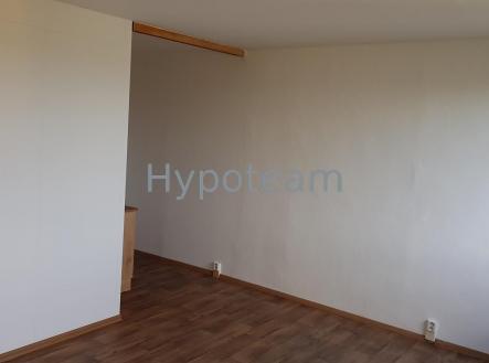 . | Pronájem bytu, 1+kk, 31 m²