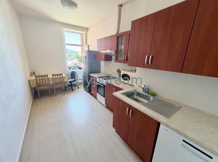. | Pronájem bytu, 2+1, 63 m²