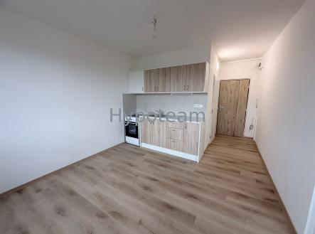 . | Pronájem bytu, 1+1, 35 m²