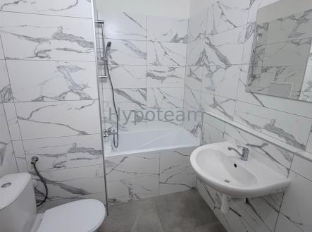 . | Pronájem bytu, 1+1, 35 m²