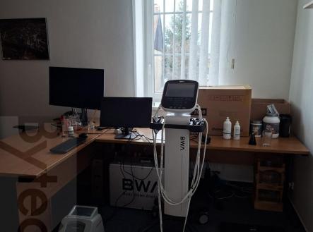 20260325_130156.jpg | Pronájem - kanceláře, 15,7 m²