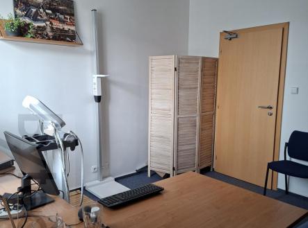 20260325_130115.jpg | Pronájem - kanceláře, 15,7 m²
