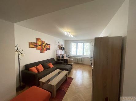 Pronájem bytu, 2+1, 56 m²