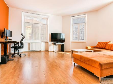 Pronájem bytu, 2+1, 63 m²
