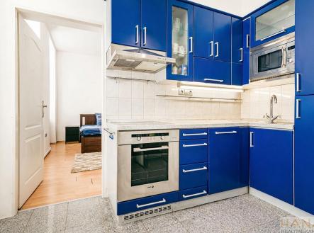 Pronájem bytu, 2+1, 63 m²