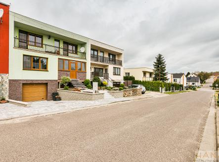 Prodej - dům/vila, 260 m²