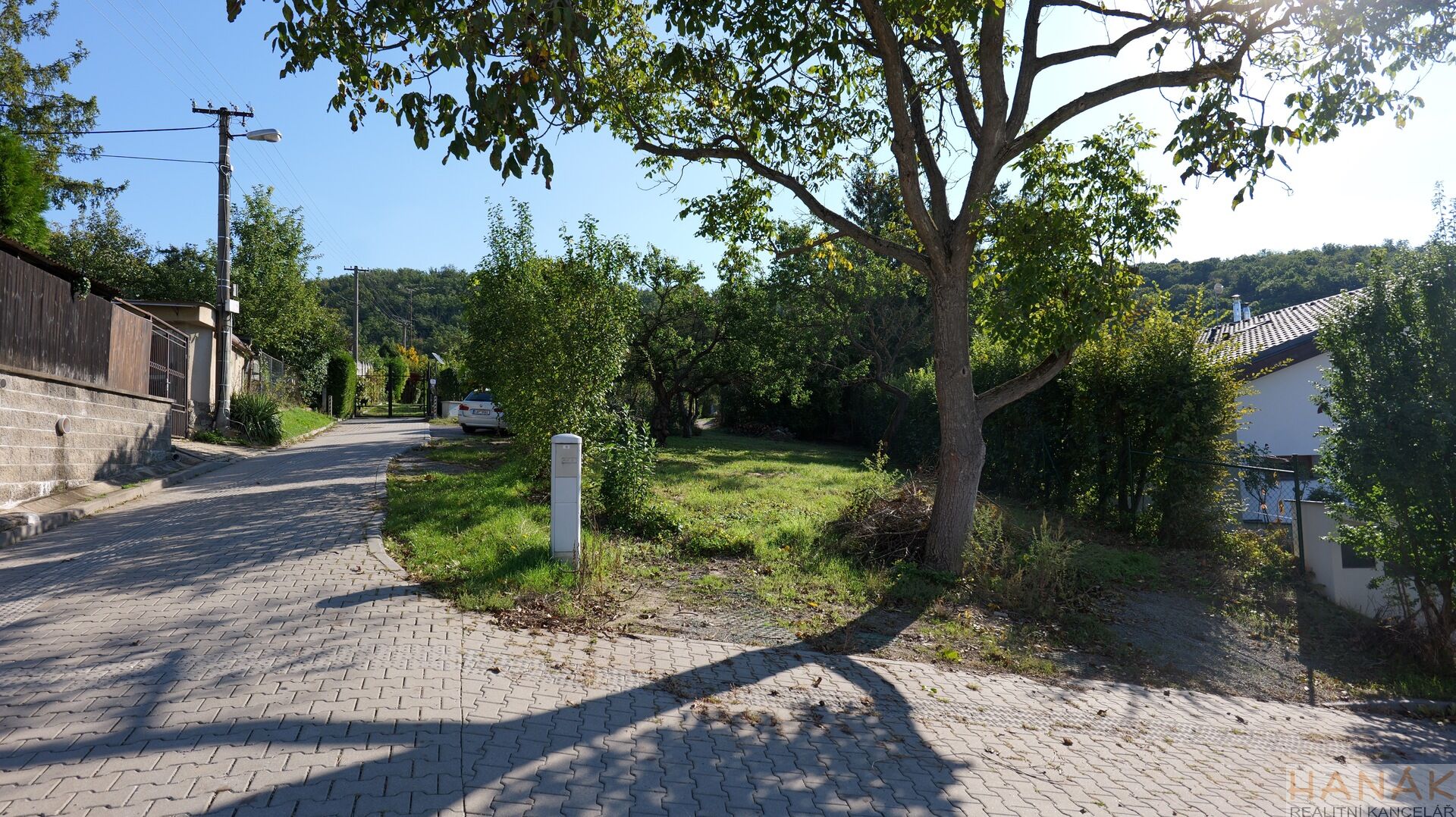 Prodej stavebního pozemku v Brně Kníničkách.