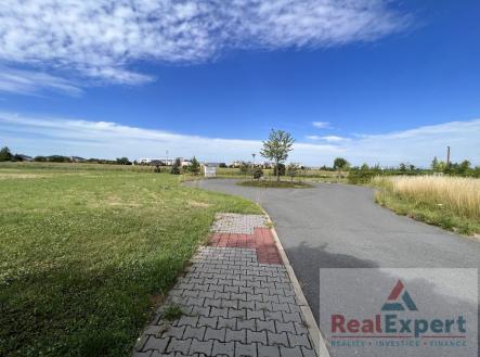 3-1.jpeg | Prodej - pozemek pro bydlení, 1 739 m²