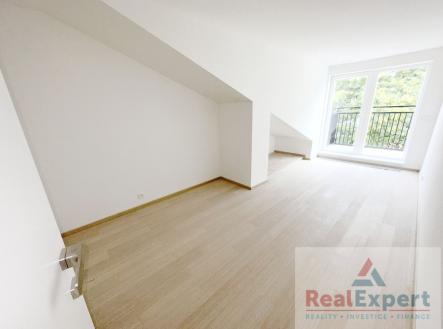 6-1.jpeg | Pronájem bytu, 4+kk, 136 m²