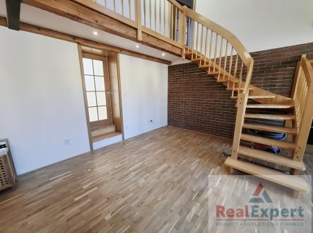 20260120-113743.jpg | Pronájem bytu, 5+kk, 166 m²