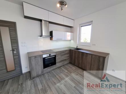 20260118-105141.jpg | Prodej bytu, 2+kk, 86 m²