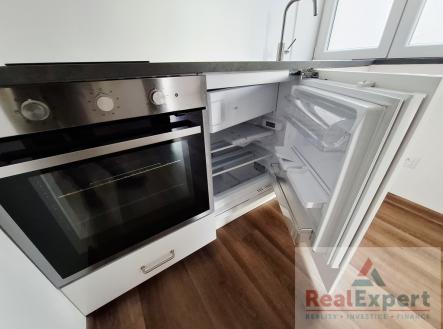 20251201-133647.jpg | Pronájem bytu, 1+1, 44 m²