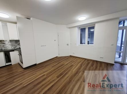 20260417-160708.jpg | Pronájem bytu, 2+kk, 48 m²