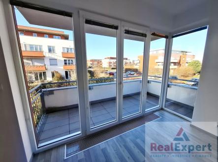 01a.jpg | Prodej bytu, 3+kk, 86 m²