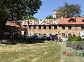 Prodej - dům/vila, 950 m²