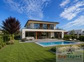 Prodej - pozemek pro bydlení, 1 739 m²