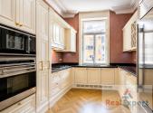 Prodej bytu, 4+kk, 136 m²