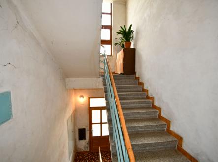 -  | Prodej - nájemní dům, 470 m²