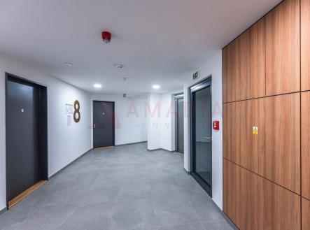 . | Prodej bytu, 2+kk, 58 m²
