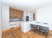 Prodej bytu, 2+kk, 58 m²