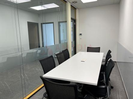 . | Prodej - kanceláře, 104 m²