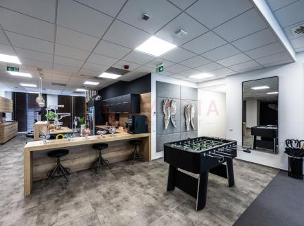 . | Pronájem - kanceláře, 250 m²
